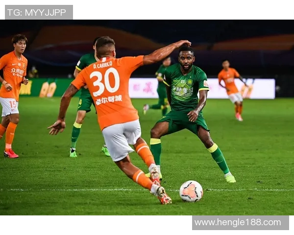 足球明星大腿魅力全景展示让你领略不同风格与力量的完美结合